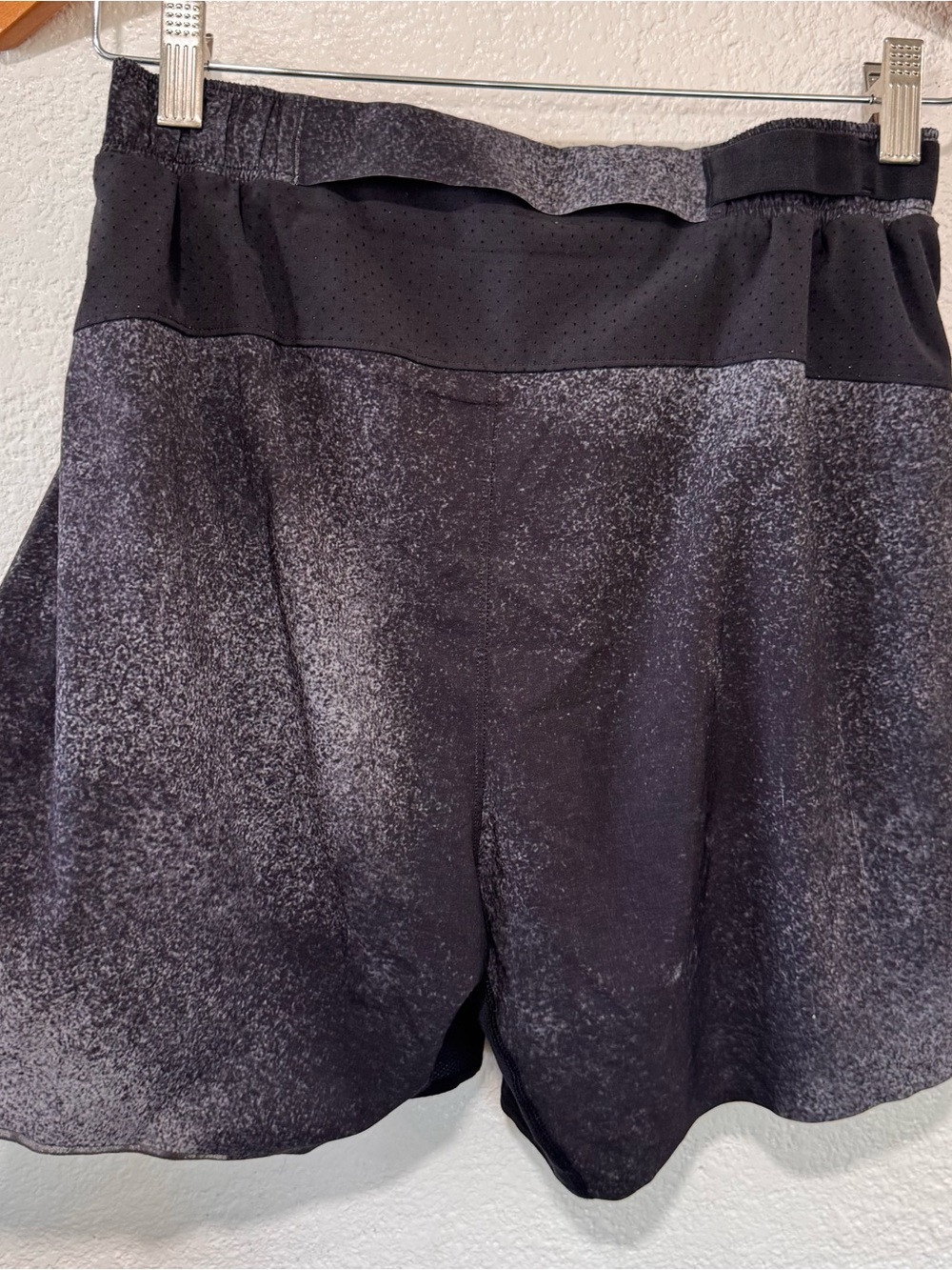 Lululemon Surge Short *6" Ocean Spray Ice Grey Black Small - Picture 6 of 9